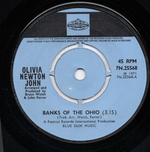 OLIVIA NEWTON-JOHN, BANKS OF THE OHIO / WOULD YOU FOLLOW ME - push out centre